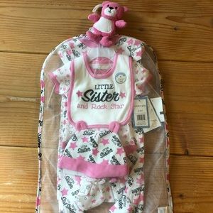 NWT Little Sister Bundle